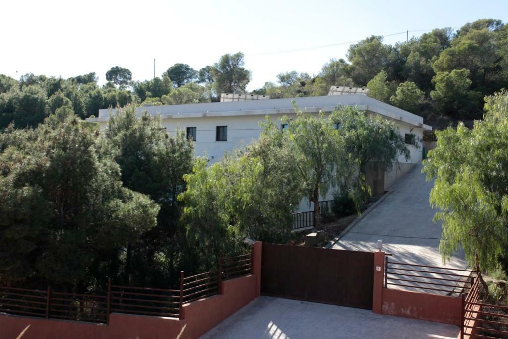 Вилла Residencia La Sierra *